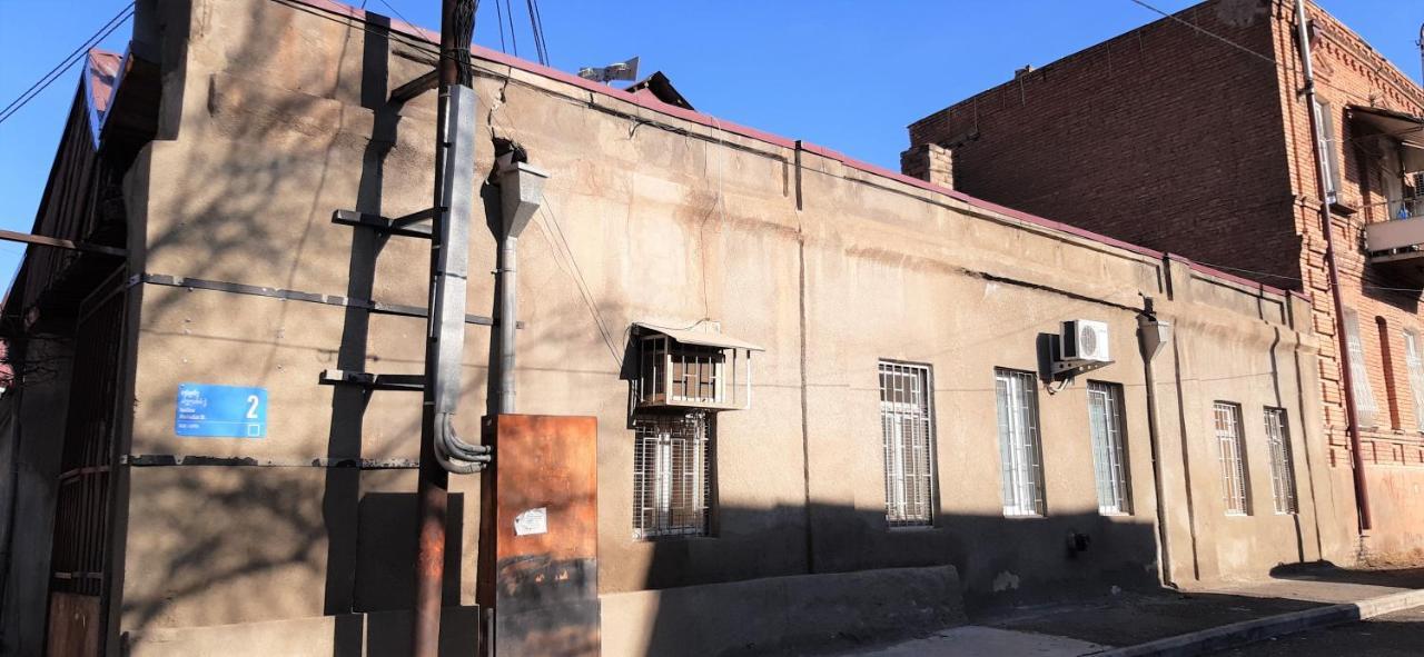 Tamara'S Apartament In Avlabari Tbilisi Exterior photo